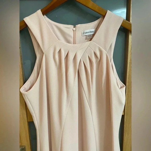 Calvin Klein Special Occasion Pink Sleeveless Sheath Halter Dress Size 12 NWT - Picture 9 of 10